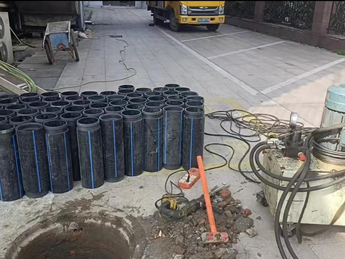 宜阳PE置换管厂家 DN315置换管 非开挖管短管置换